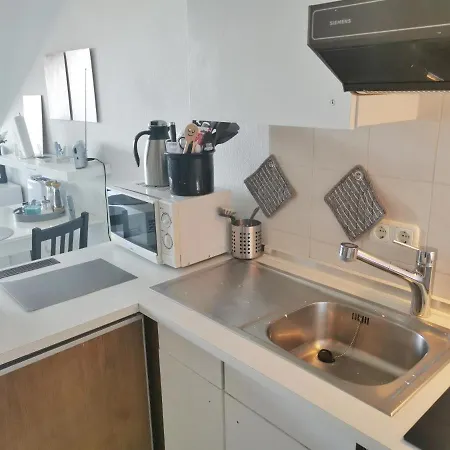 Apartment Obj 84 Meerblick Fuer 2 Bis 3 Personen Strandnah, Wlan Lubeck